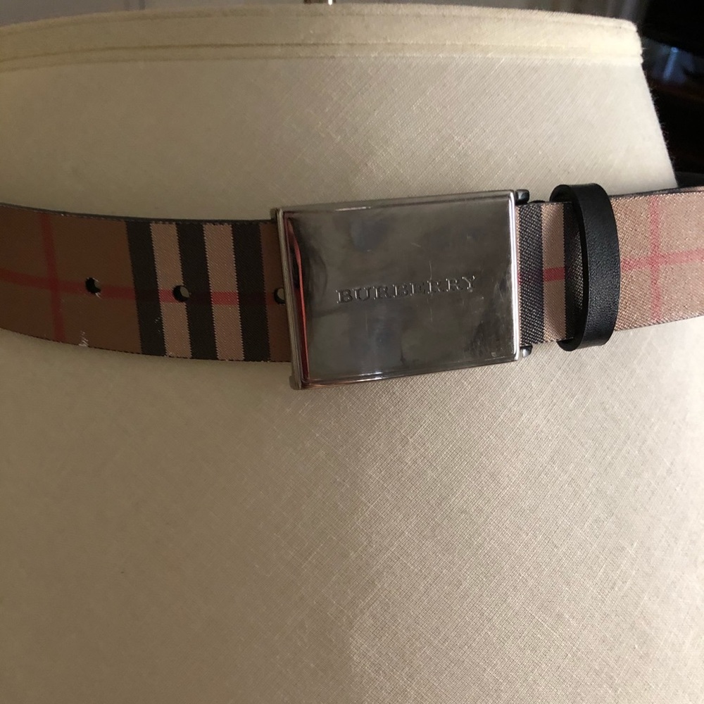Burberry Belt size M